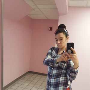 Meet your Posher, Katlin